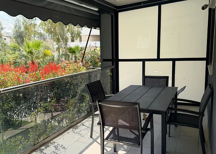 Seaside Garden Duplex Golem (Tirana)